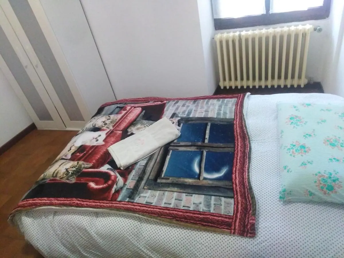Appartamento Relax Carenno 0*,  Italy